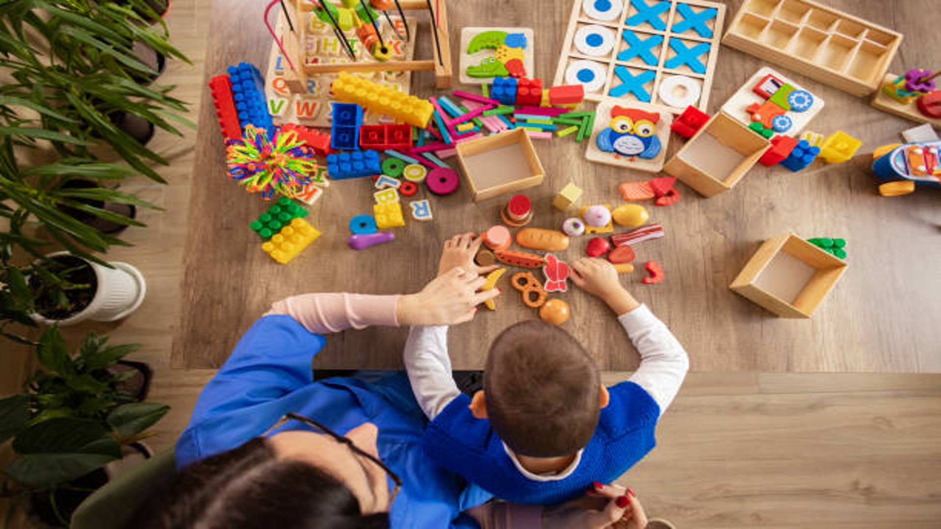 Innovazioni Montessori per l’autismo: strumenti pratici e attività educative