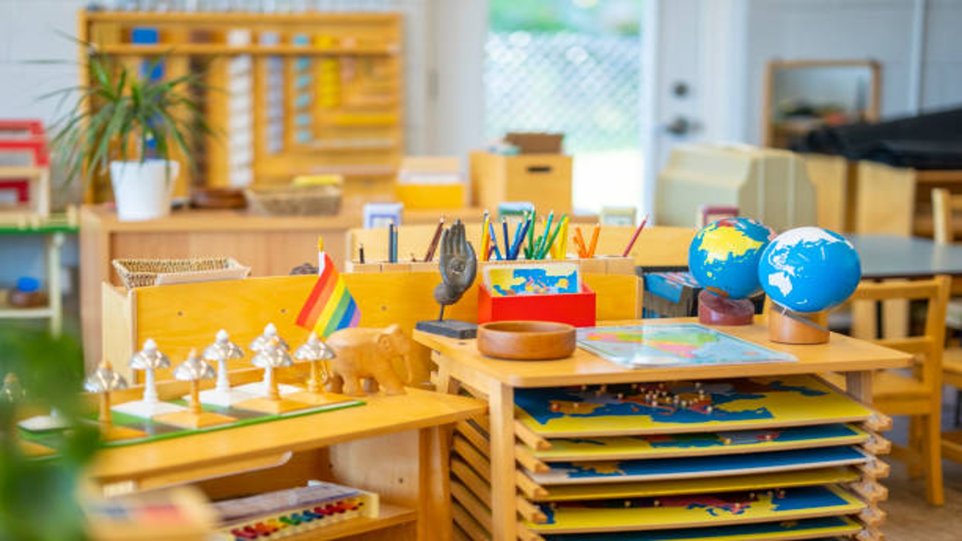 Come arricchire l’ambiente didattico con prodotti Montessori per tutte le età
