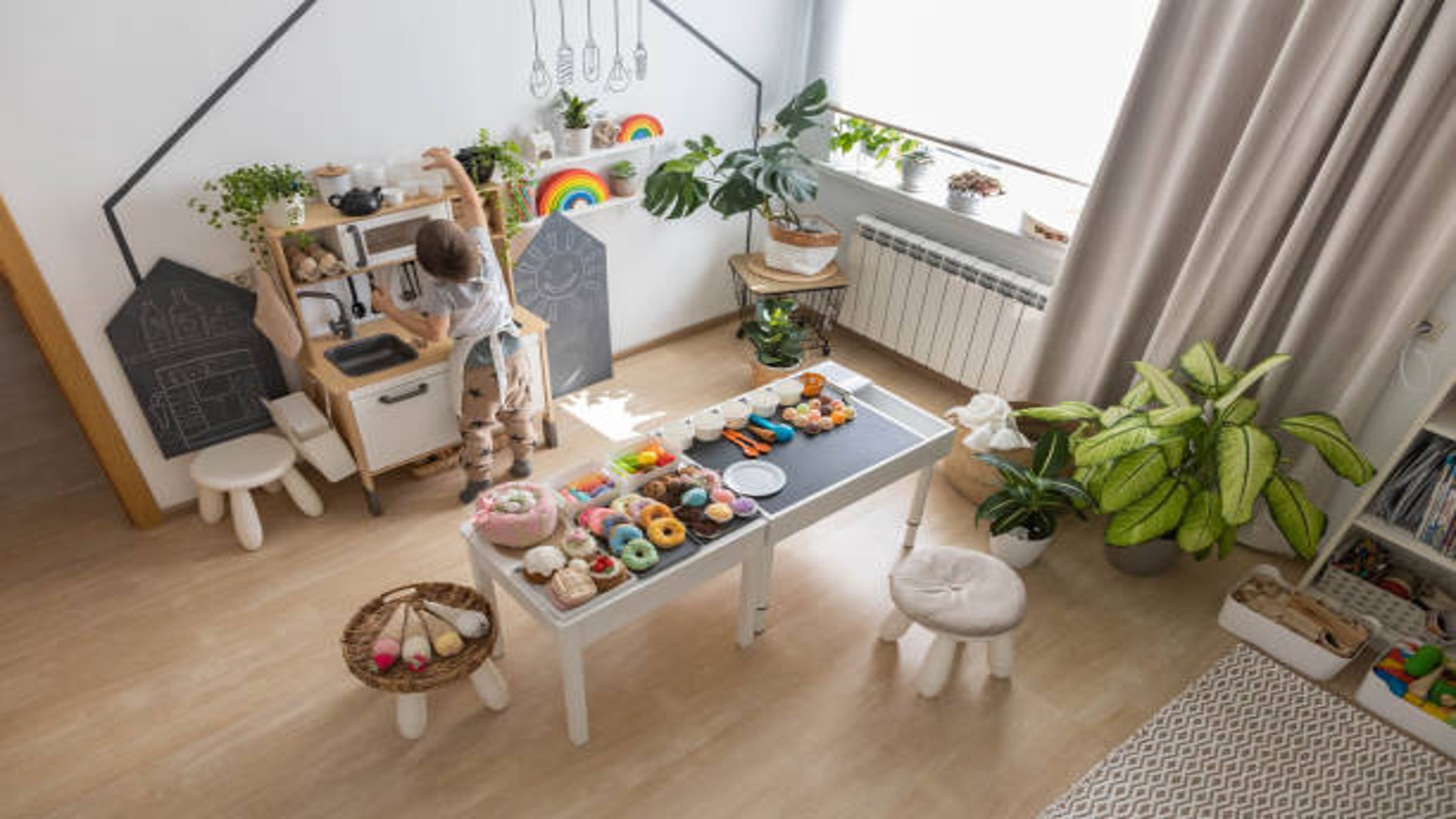 Trasforma lo spazio dei tuoi piccoli con soluzioni Montessori funzionali e sicure